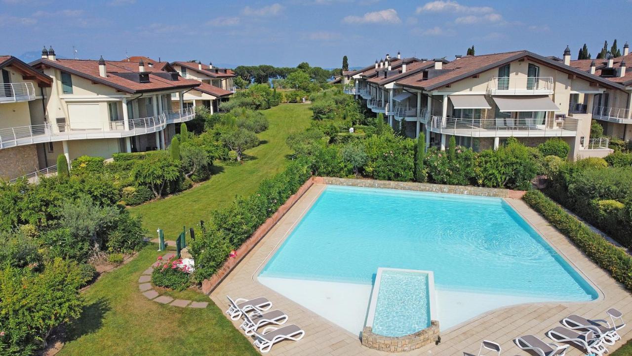 Giulia Luxury Apartment Sirmione Zewnętrze zdjęcie