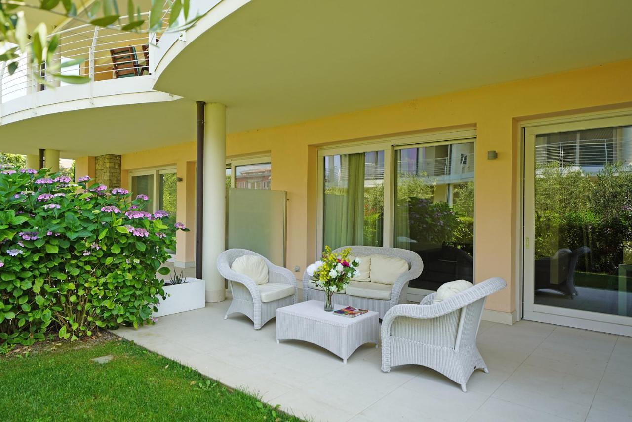 Giulia Luxury Apartment Sirmione Zewnętrze zdjęcie